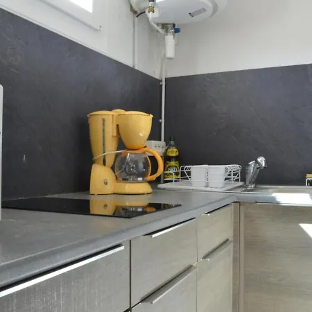 Climatise A 200m Des Plages, Centre-ville De Banyuls, 2 Couchages - Fr-1-225c-25 Apartment *
